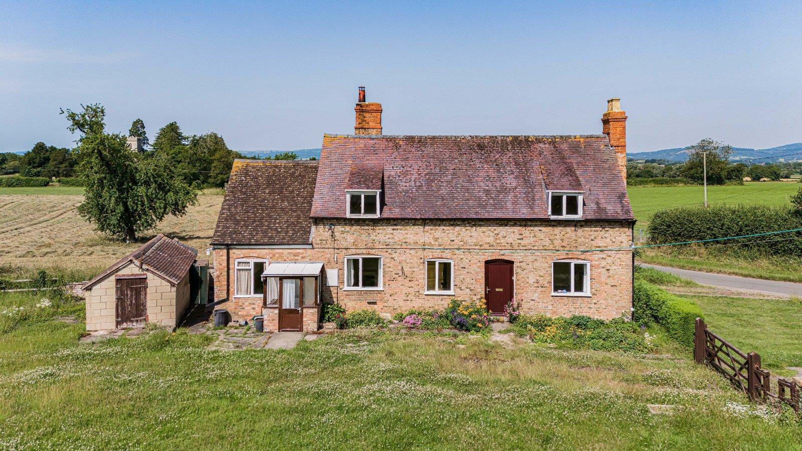 Property Image 7ccbfa53-6430-48e0-b48e-c1842957a036