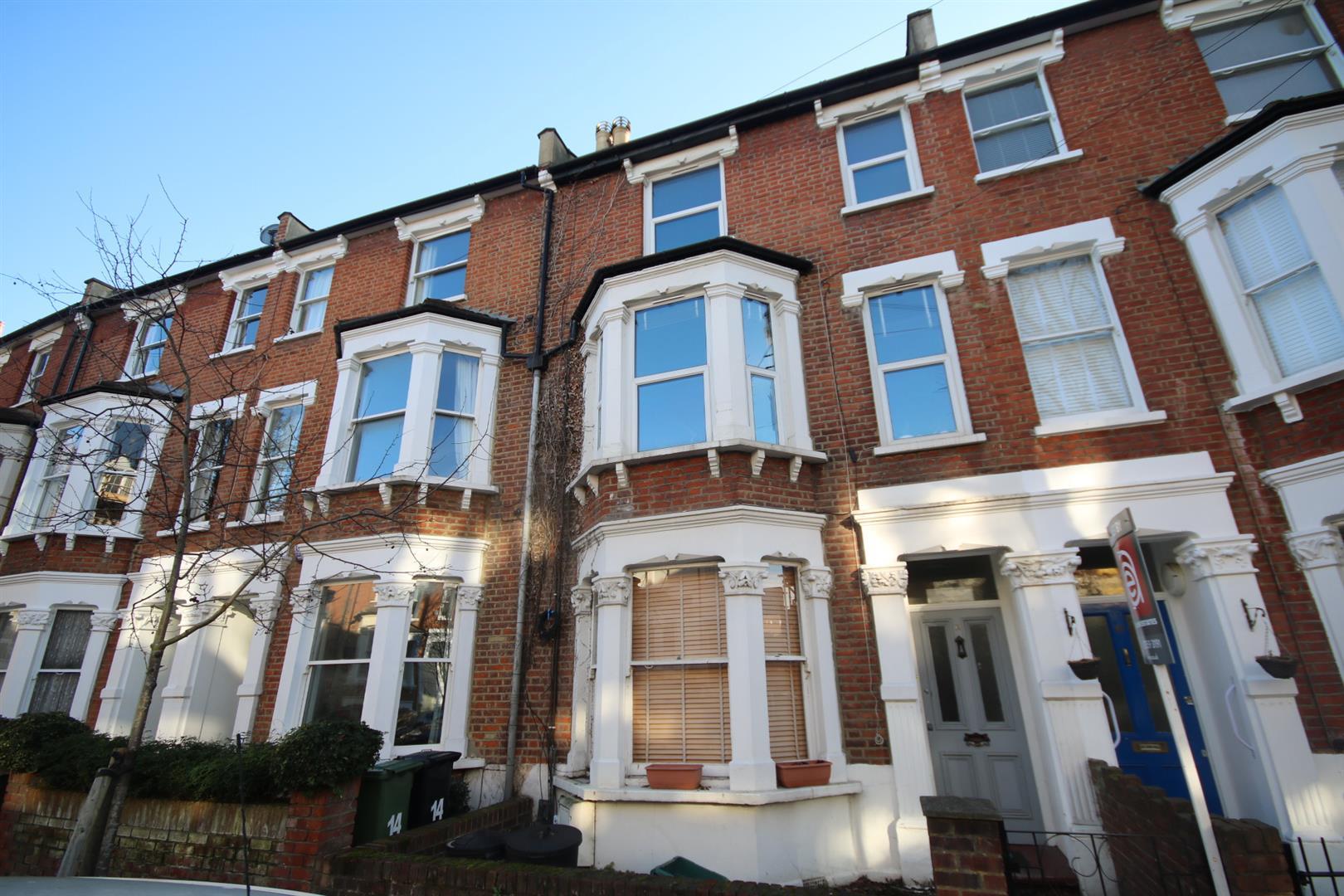 Property Image7ccc7c7b-fcbb-43e1-9fdb-b09a0389b851