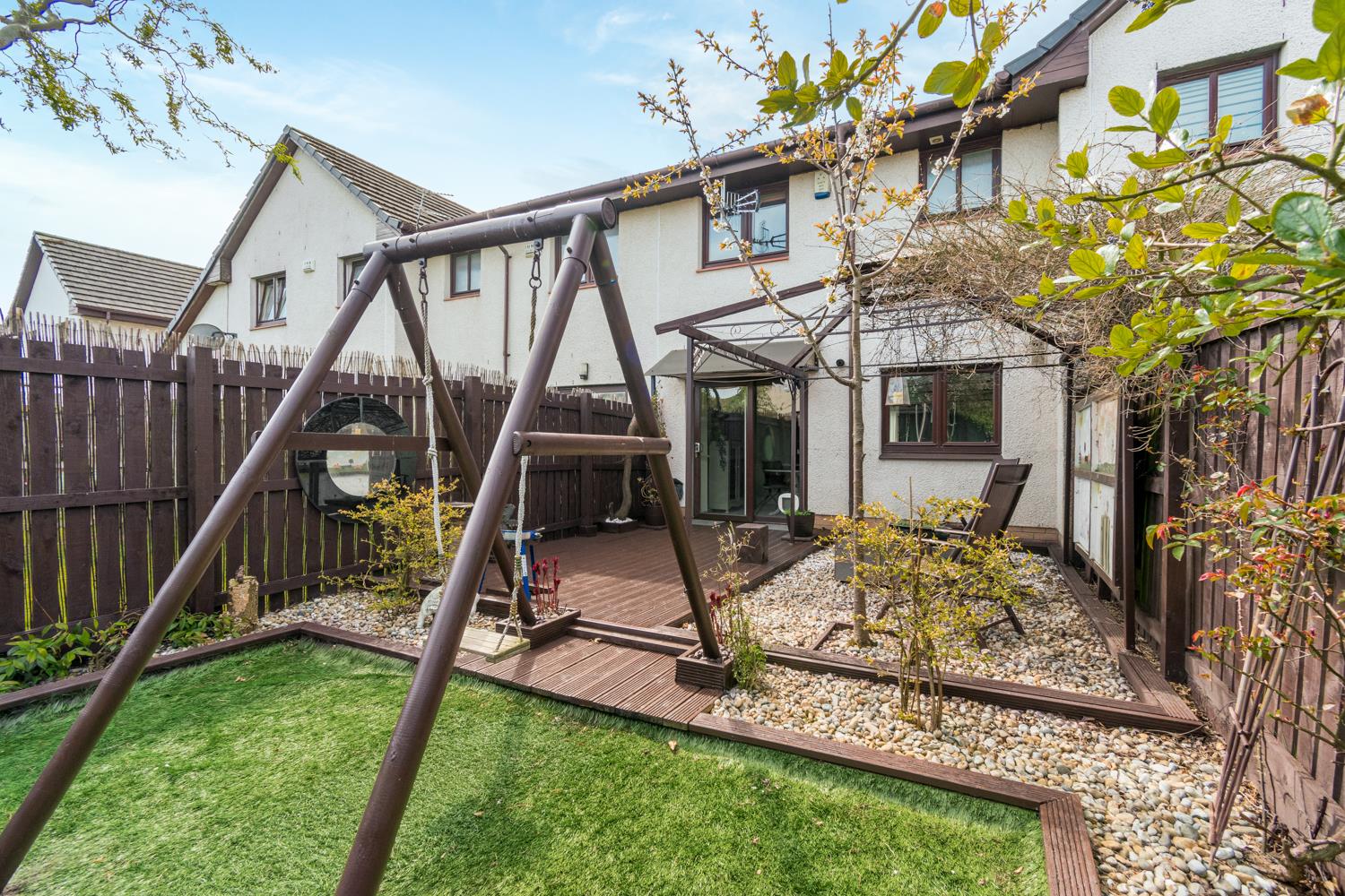 Property Image 7cccabae-40cf-4f78-80ab-32ff4c4aa4e2