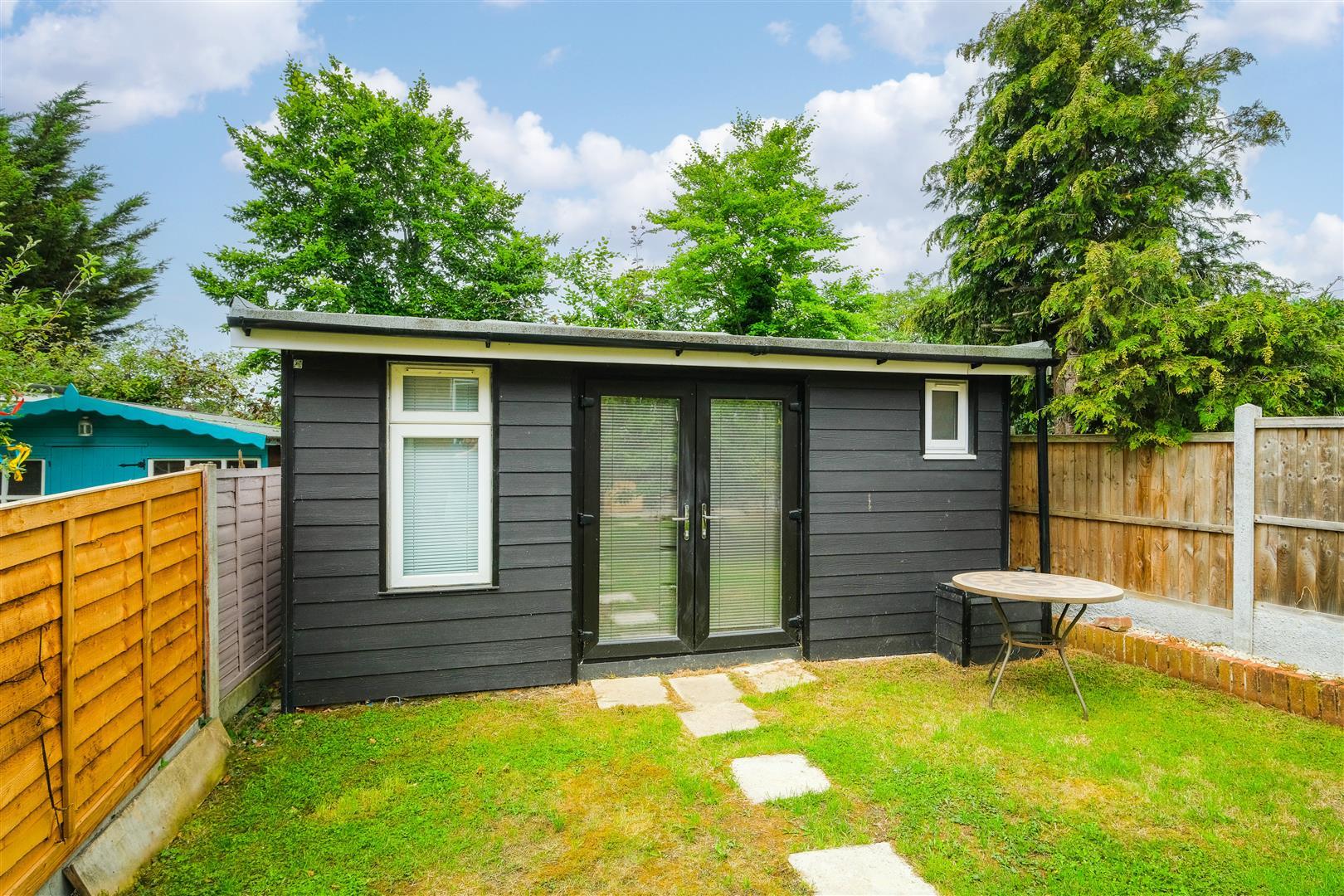 Property Image 7cccf3b5-cdd5-4965-8b04-5857324db89d