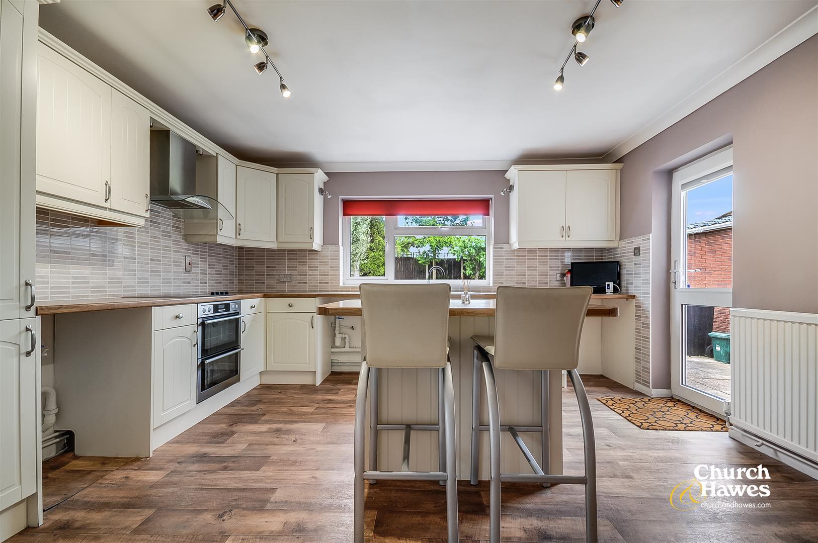 Property Image 7ccdadca-72fb-44dc-9bb7-359312e138c9