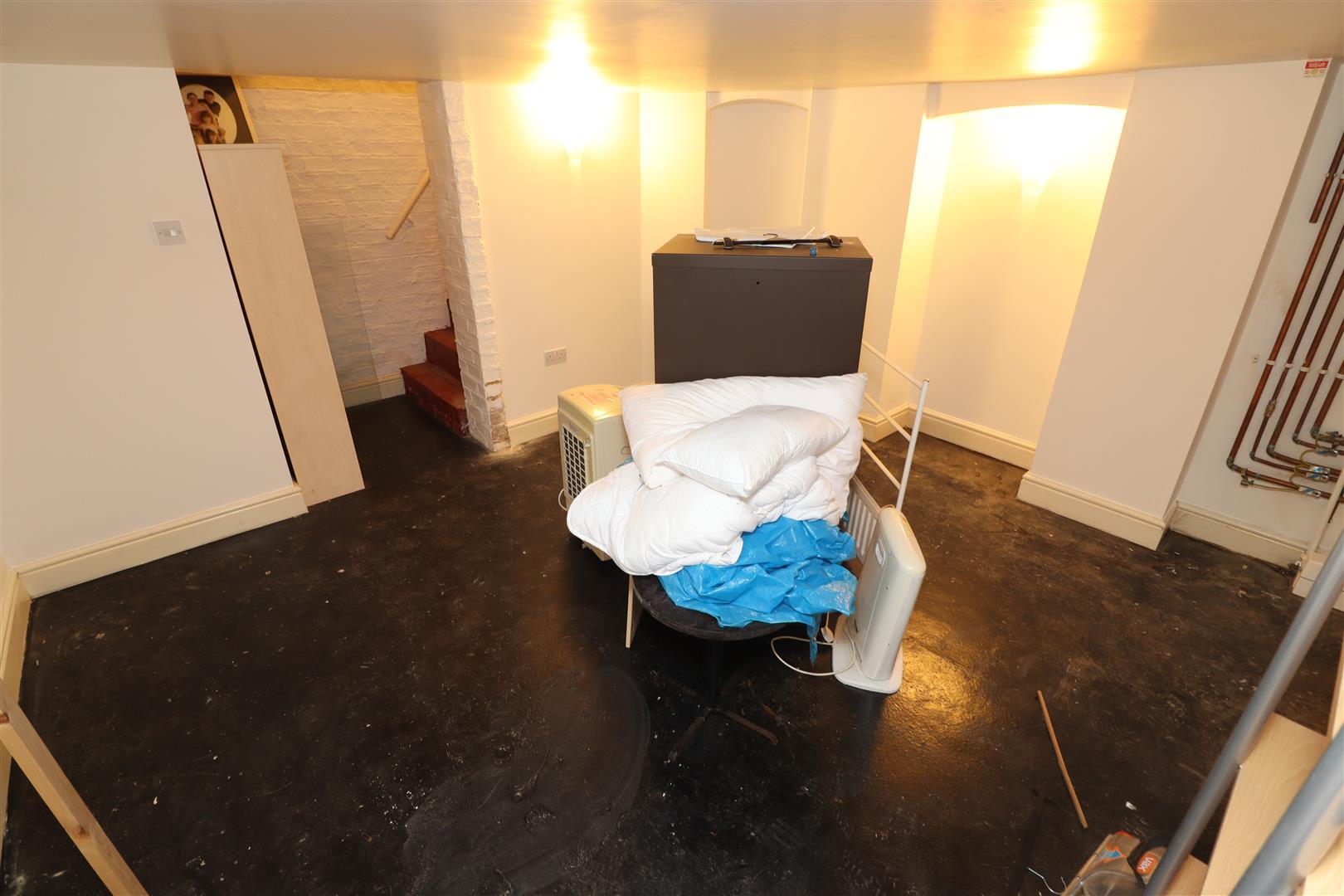 Property Image 7cd246f9-8452-49c1-a889-367a78da72d1