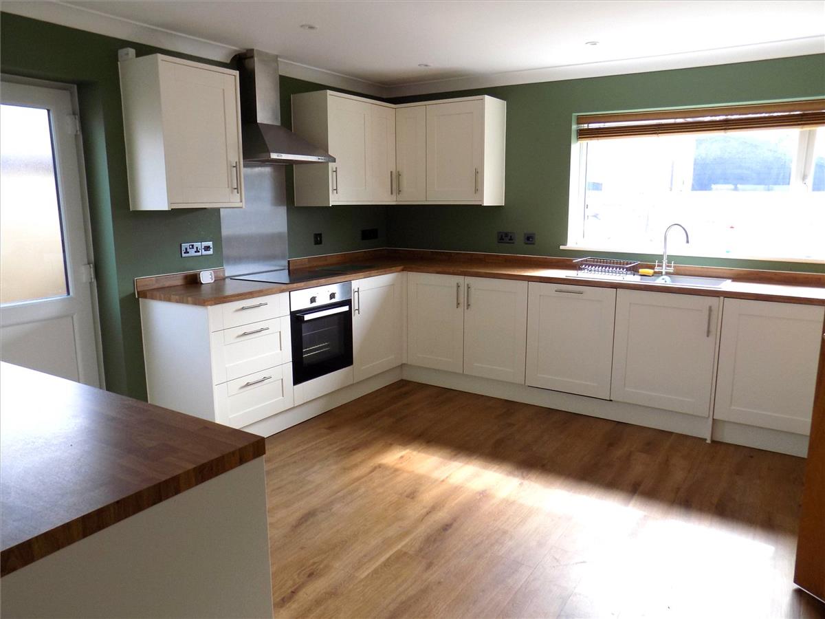 Property Image 7ce36b36-ca59-4a5d-b444-9c9549ba3d9a