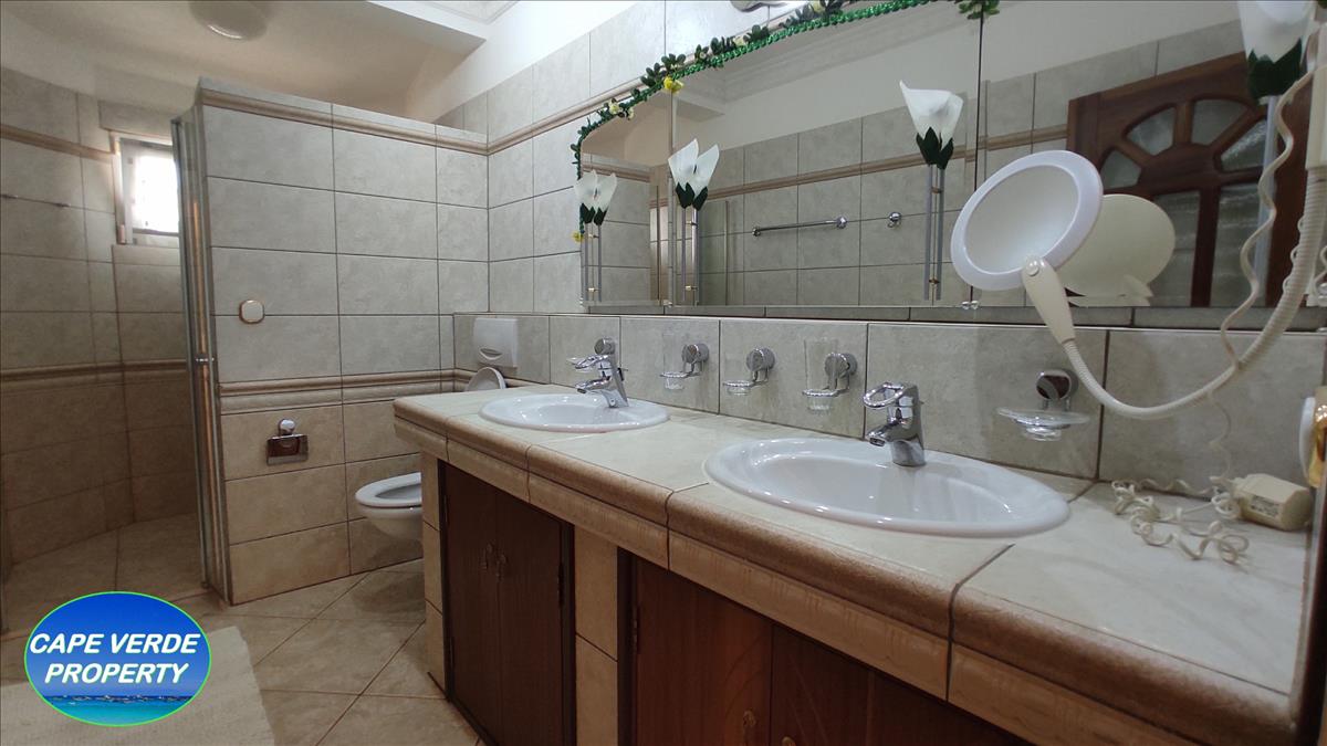 Property Image 7cea2ed1-f0d9-4b21-a9fe-cb19216ae21f