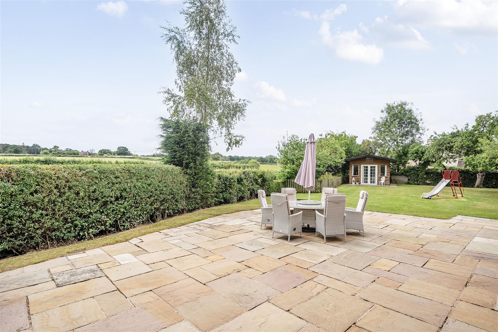 Property Image 7cf196ad-d5f1-47fe-a393-5933034b53df