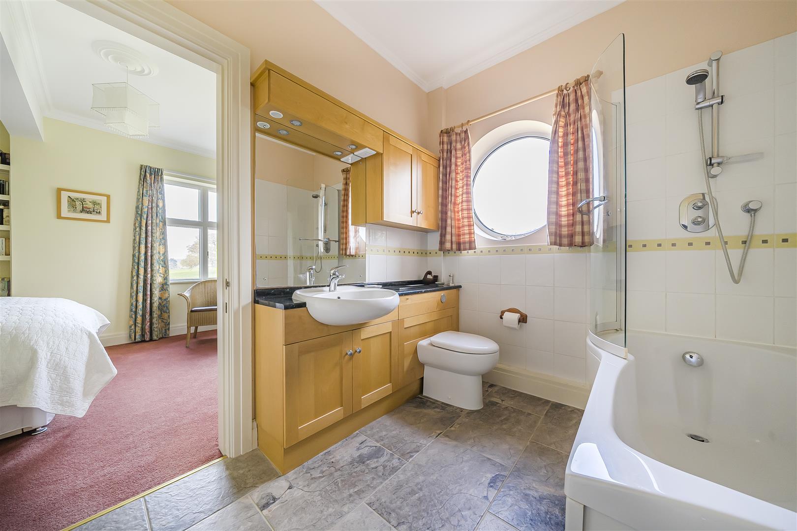 Property Image 7cf478c7-35a5-4e42-aa7e-767c5dd32b65