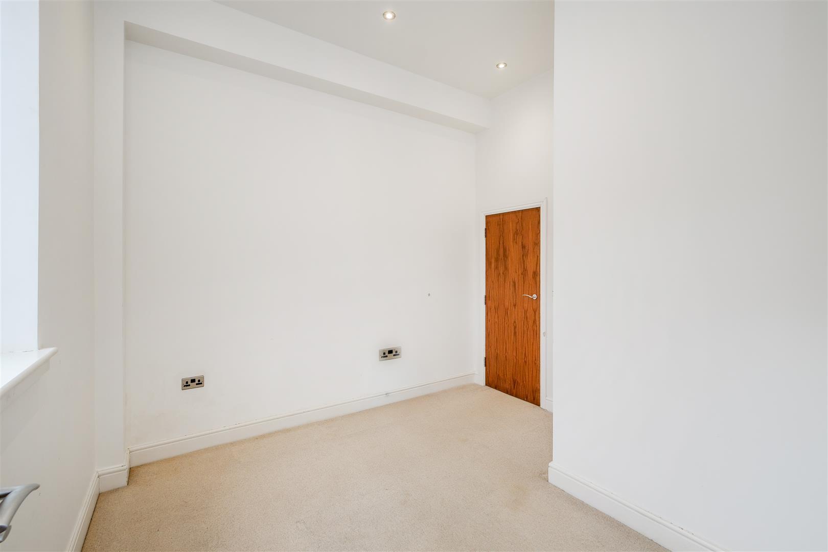 Property Image 7cf5602e-2041-4cd4-bb33-92216a1b2675