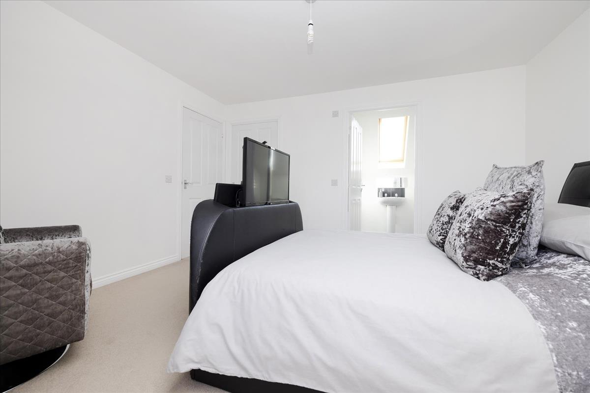 Property Image 7cfa8314-49b9-44f9-a36f-94ab93190507
