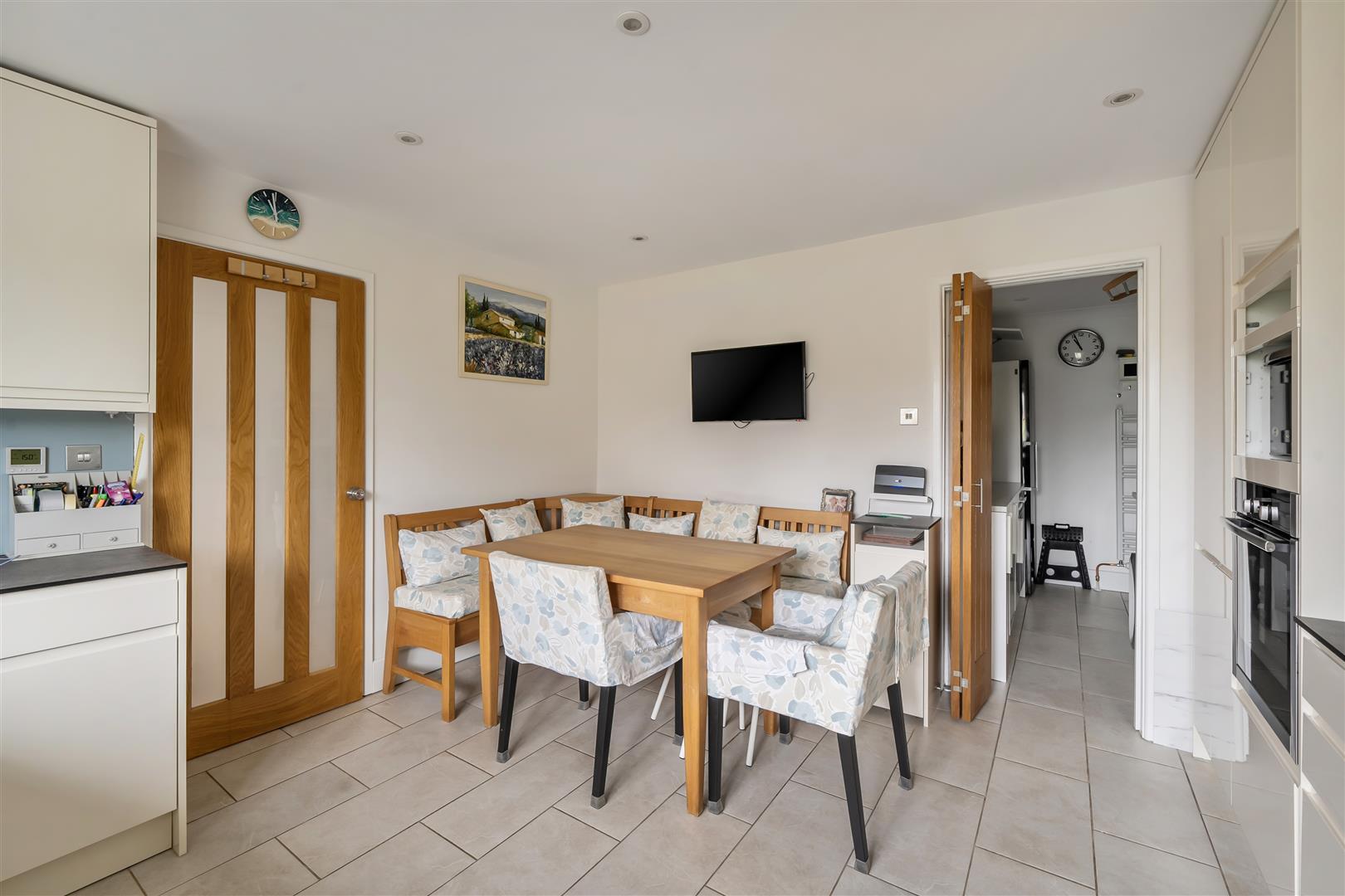 Property Image 7d127b6c-52ba-44c3-9233-f81b4a02d8f6