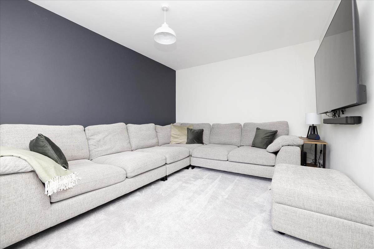 Property Image 7d3106e4-0b64-46f5-80df-75c70add448f