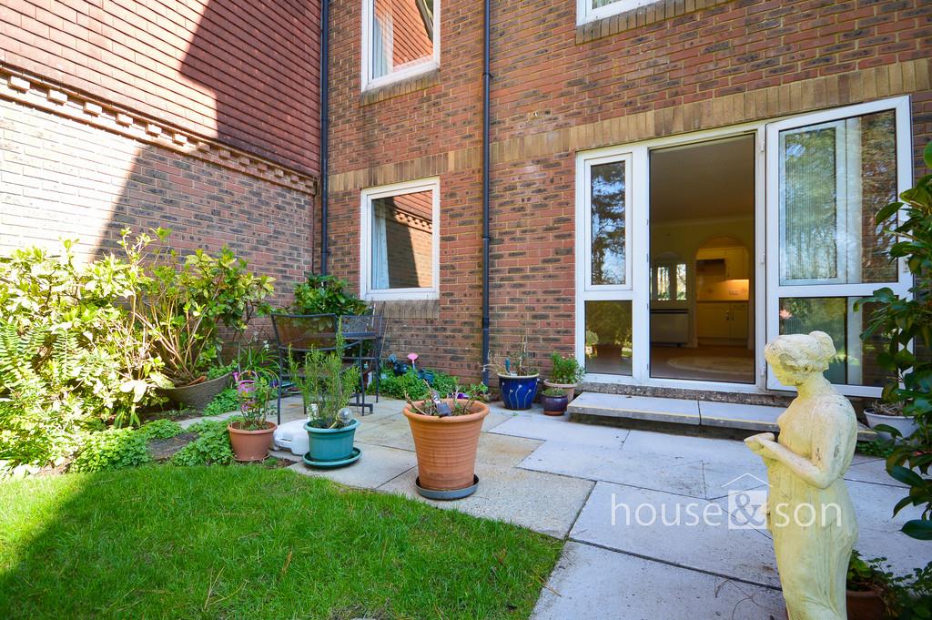 Property Image 7d3fc87e-0266-4109-a0ec-6363a639bd5c