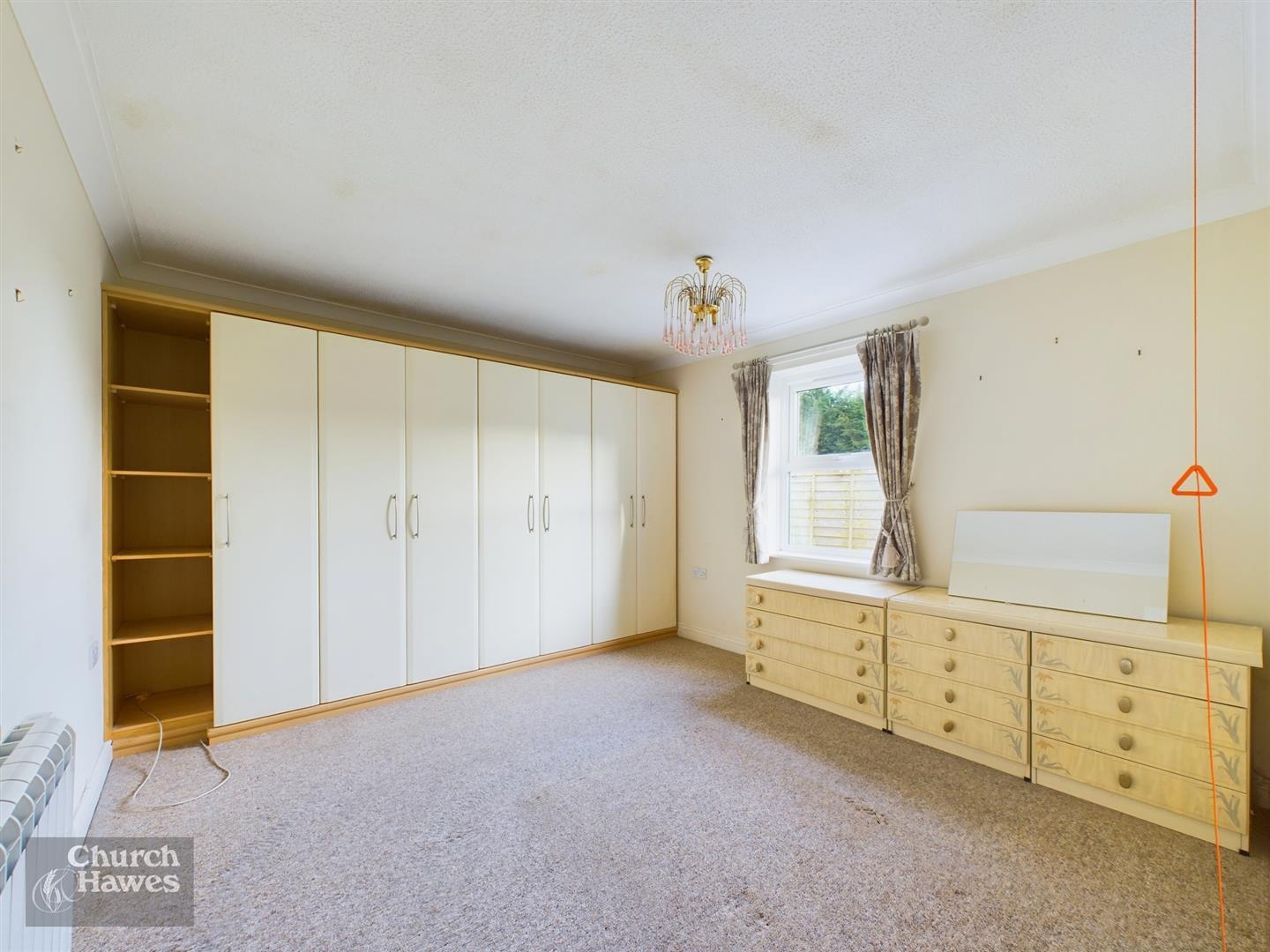 Property Image 7d3fd566-7a60-478e-ade2-02a8074c0ce0