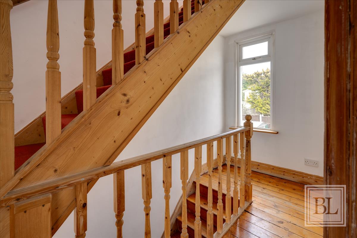 Property Image 7d641f62-4533-405f-8cea-260bc0eb59ff