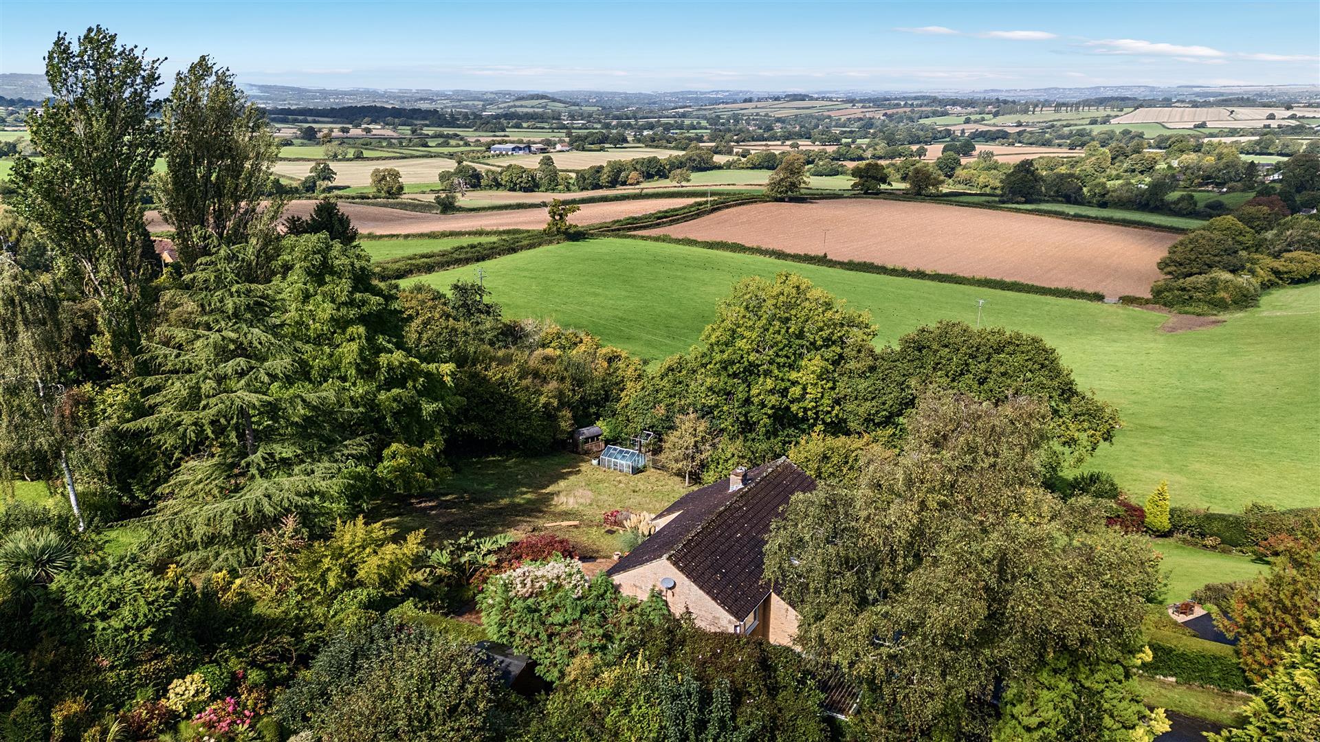 Property Image 7d668d22-47d0-4b64-8658-66bf1a7c8704