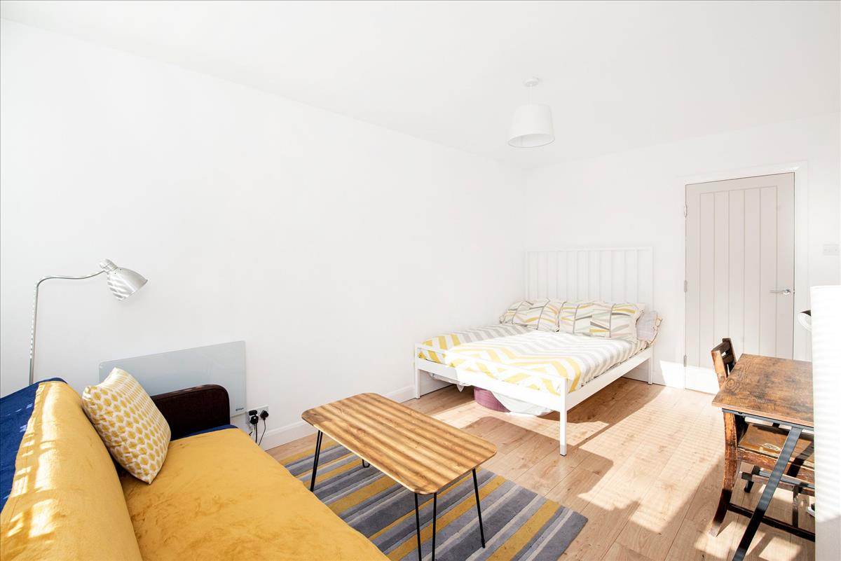 Property Image 7d6728a2-90c5-4e8a-b66c-943ecda948c5