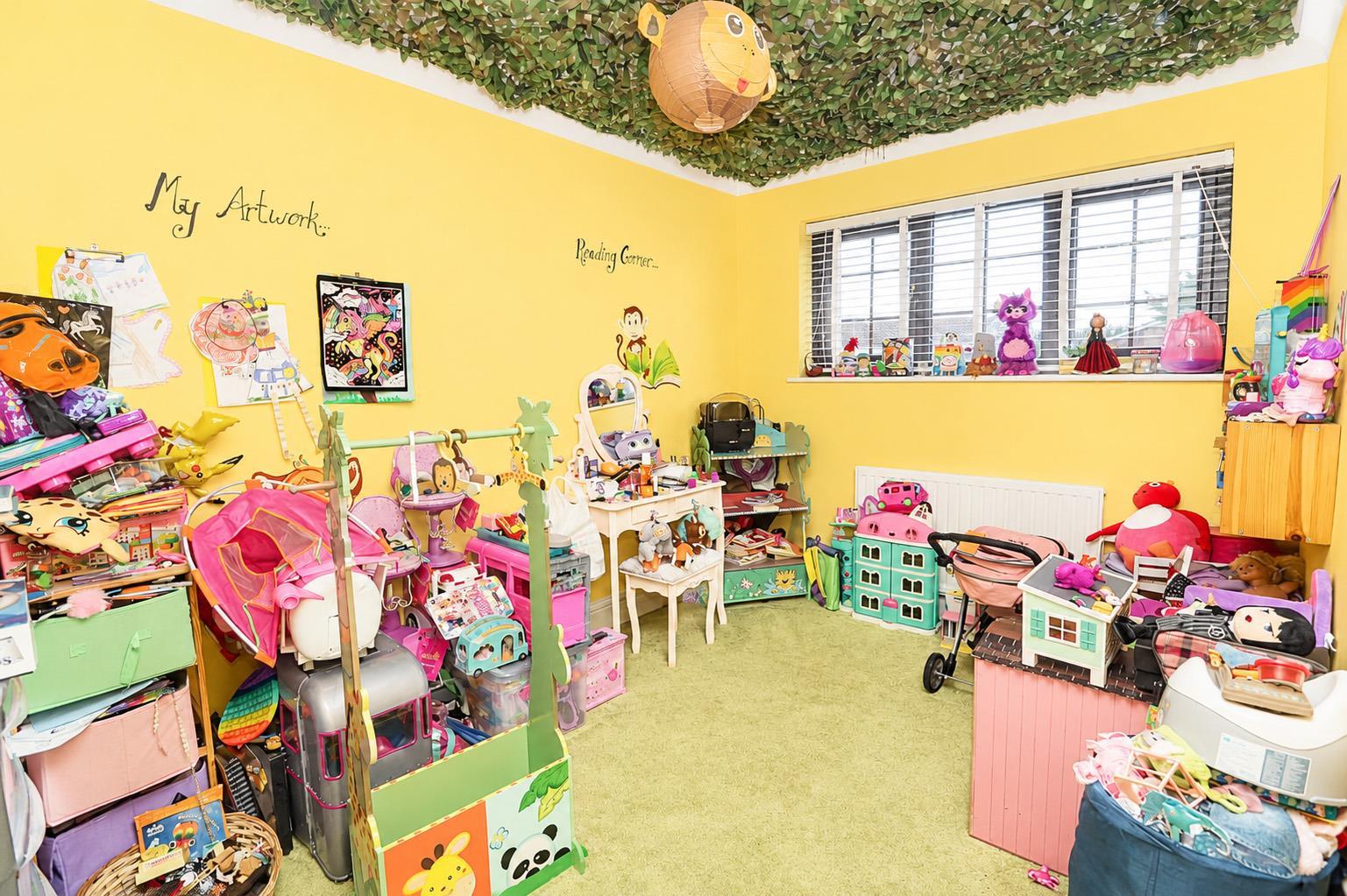 Property Image 7d7adc57-e427-427e-8dcd-b017c5eb8b43