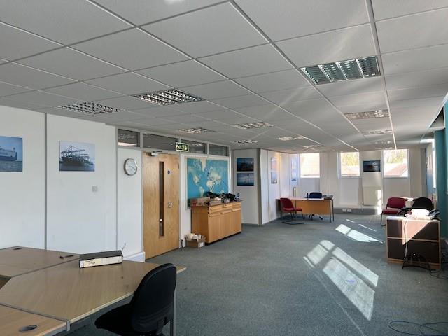 Office Suites To Let from 1,000 sq.ft to 9,500 sq.ft on flexible terms at 3-5, Holmethorpe Avenue, Redhill, Surrey - RAB Commercial Property