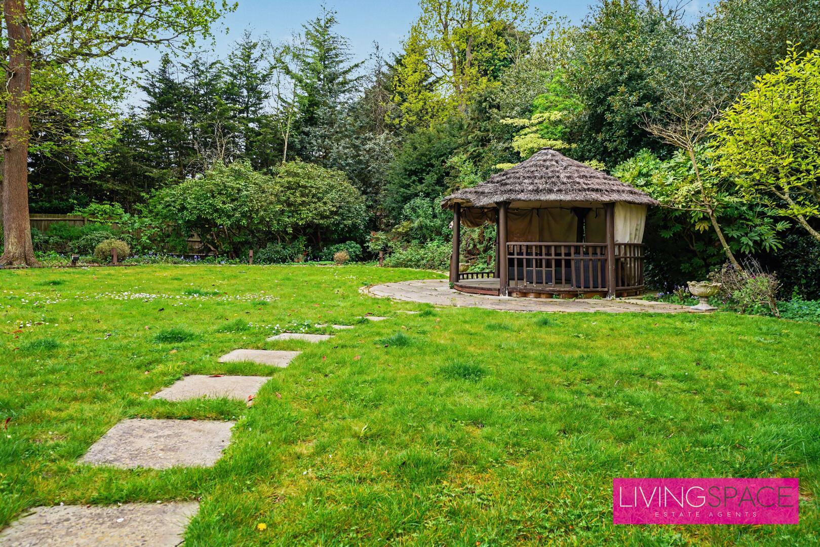 Property Image 7d96adc5-44f4-48b5-854c-63385d6fe6c9