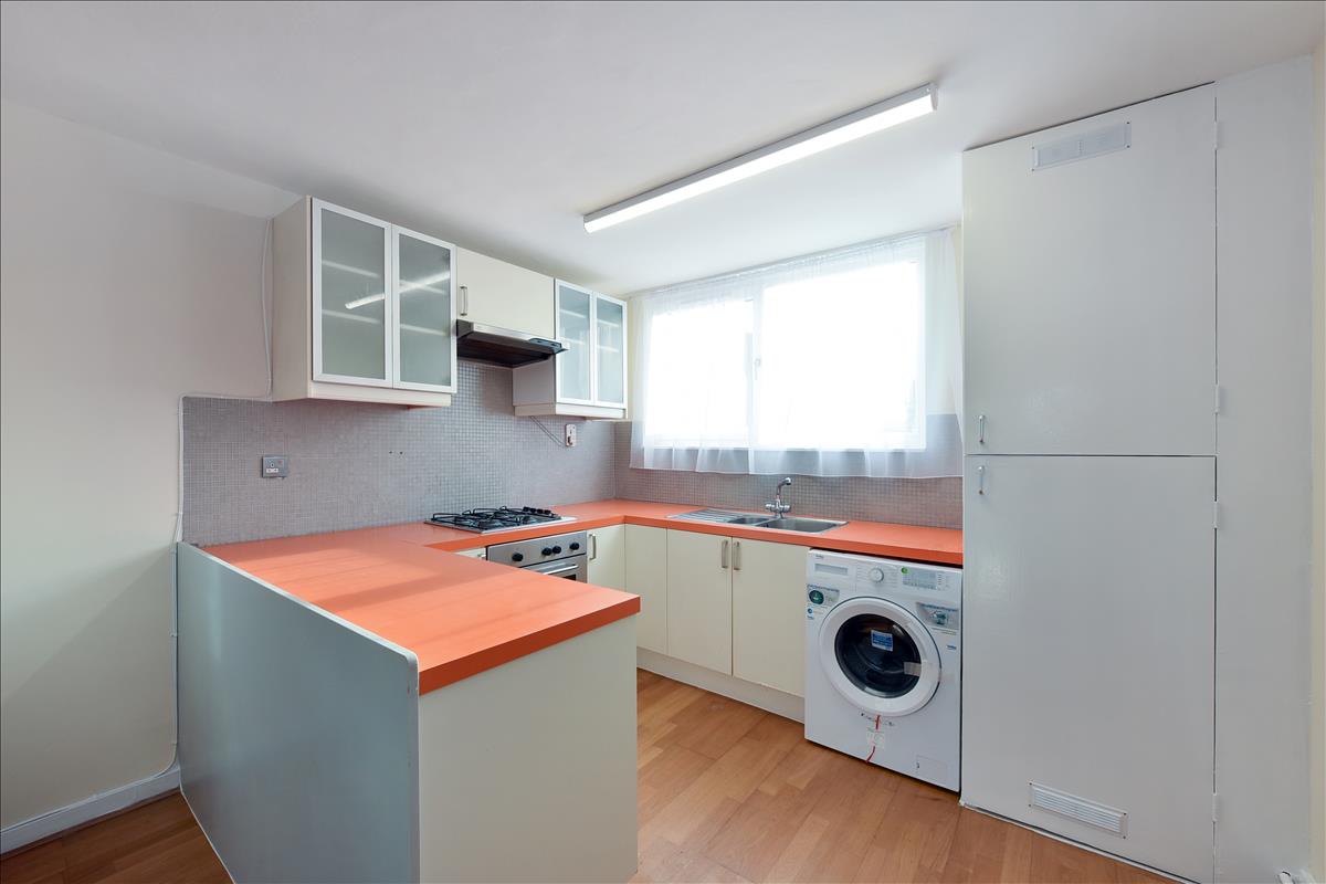 Property Image 7d96eb4d-d9b7-46d8-837d-e535ae1a0af9