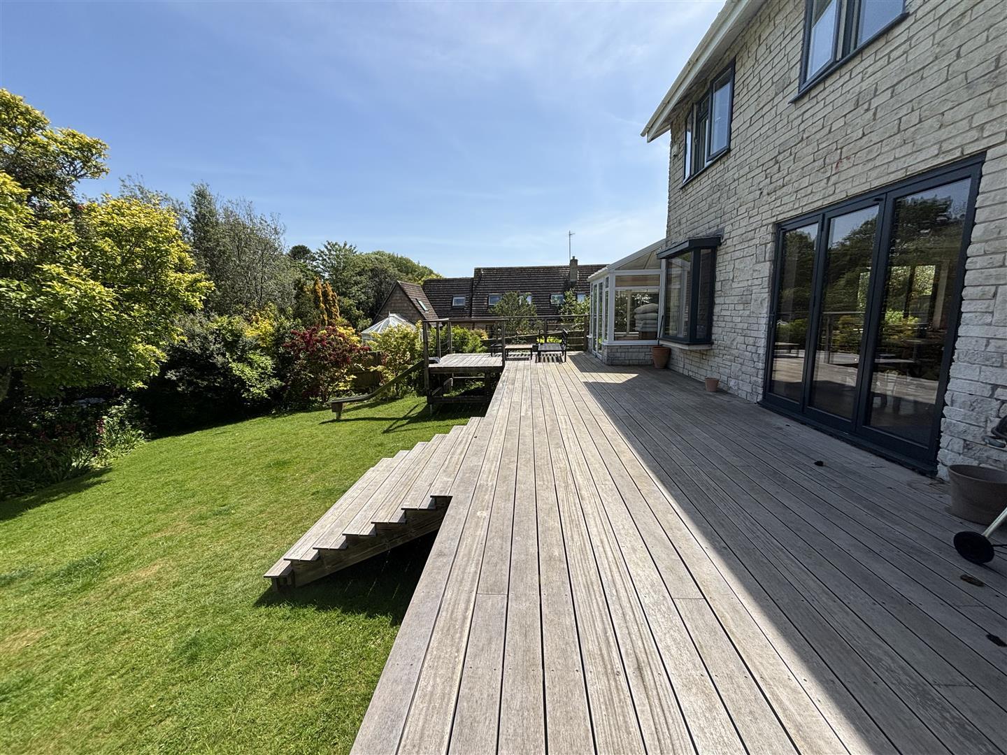 Property Image 7da9a85d-ff92-40b8-900c-0d8f2d34762e