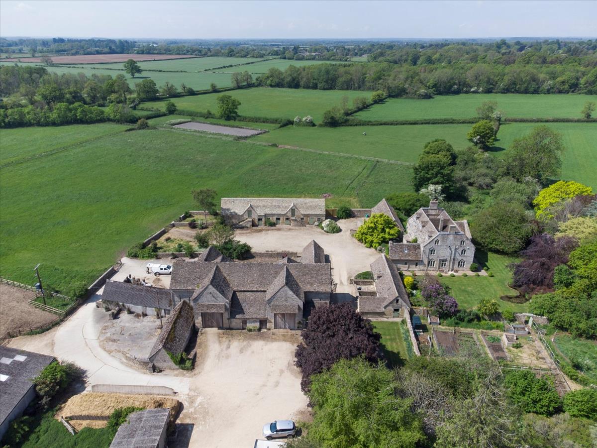 Property Image 7db0af5b-e85a-46dc-9679-0954d2e73ceb
