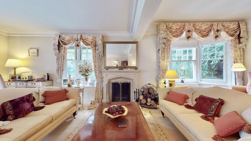 Property Image 7db87ba3-69e8-4562-98e8-8e25e0d37d0d