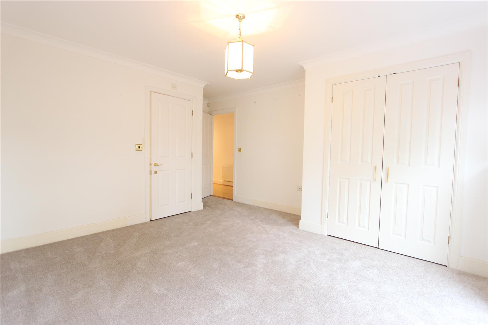 Property Image 7dbaacf5-278a-419a-853c-401ba8d27b28