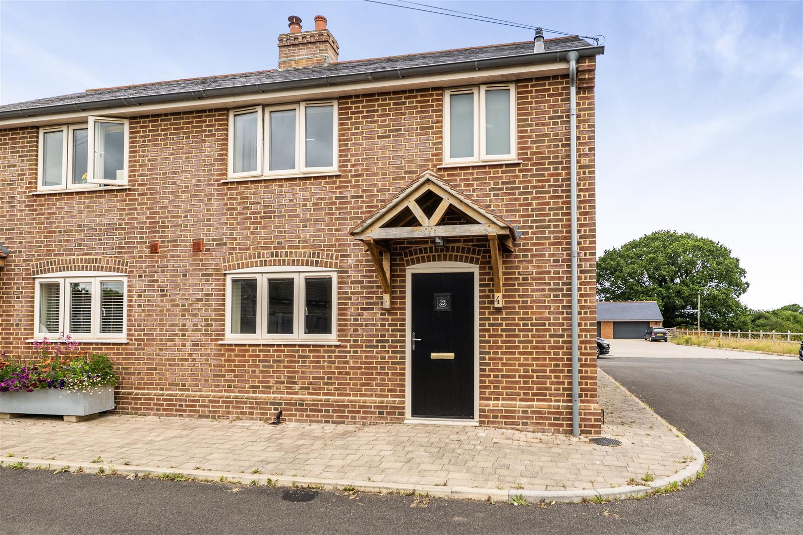 Property Image 7dc1148b-0756-4379-942d-fac9d57b1056