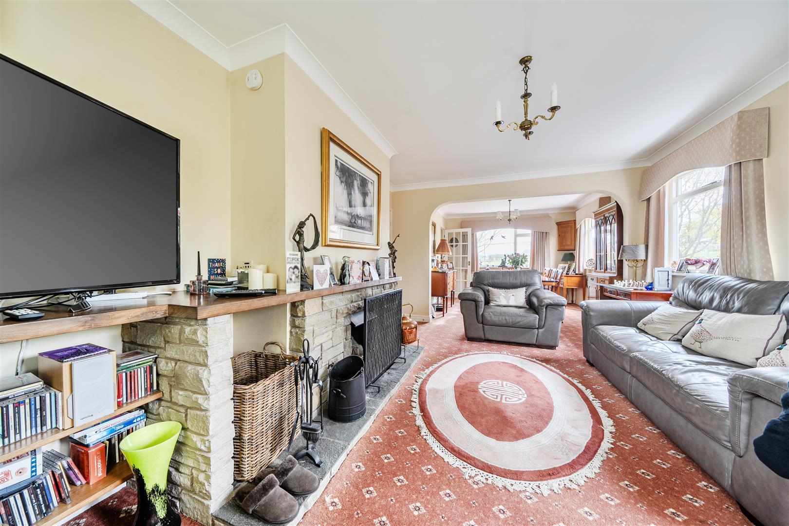 Property Image 7ddbba5e-9e7b-449a-801d-f8fa85e22842