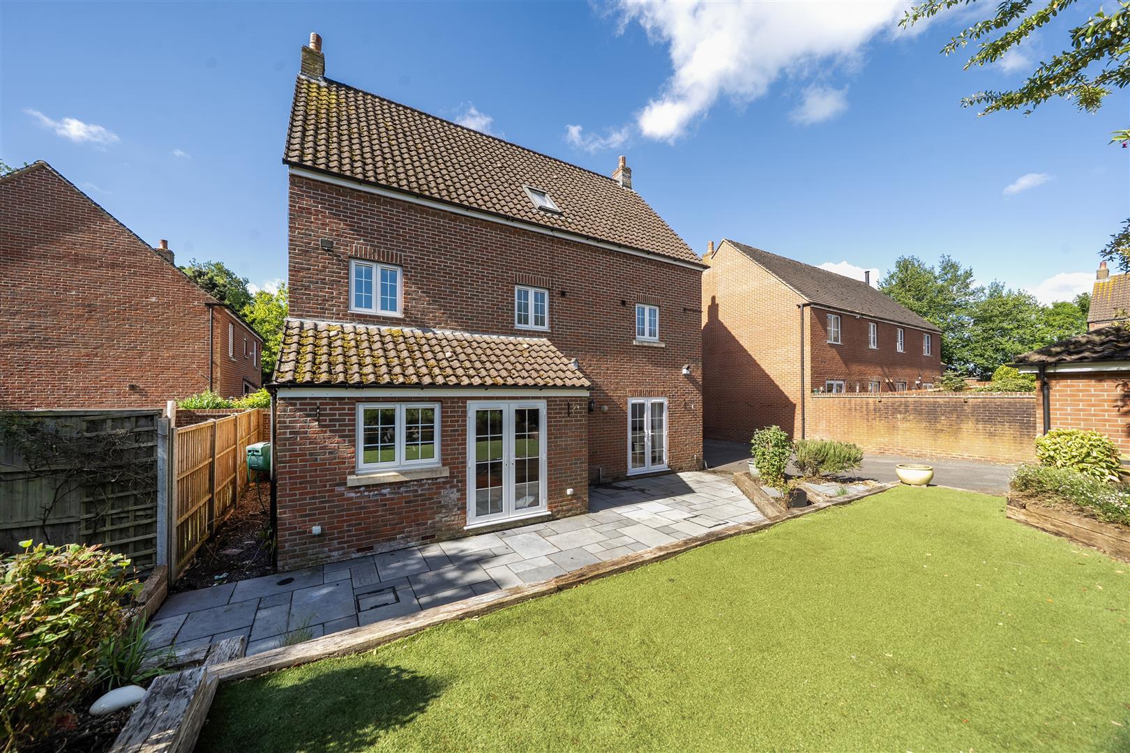 Property Image 7dddfe76-bd44-45f9-bc18-74de7b89ccde