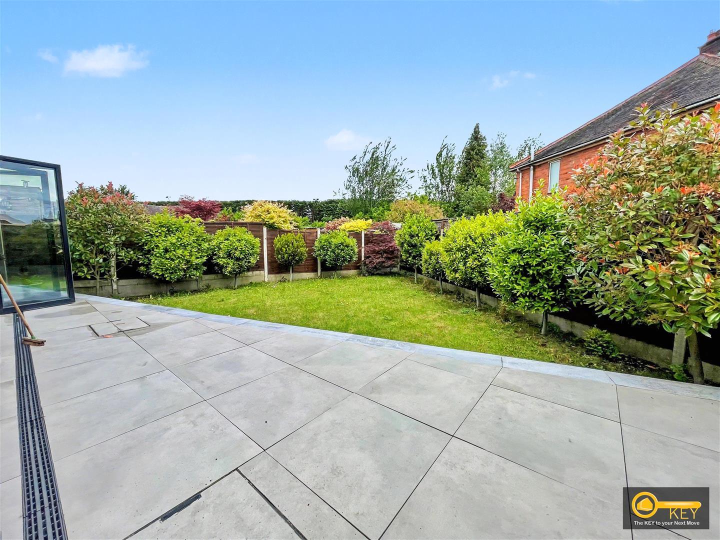 Property Image 7de09769-acc6-42cb-9d40-6ae3e3304b36