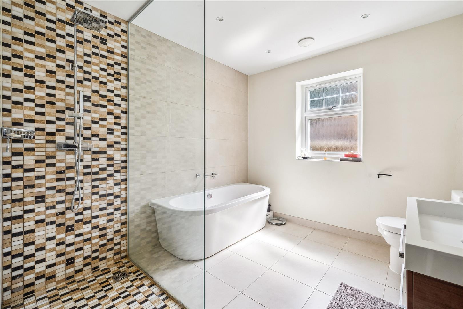 Property Image 7df75995-f36e-45e2-9f1c-47479a62ad9a