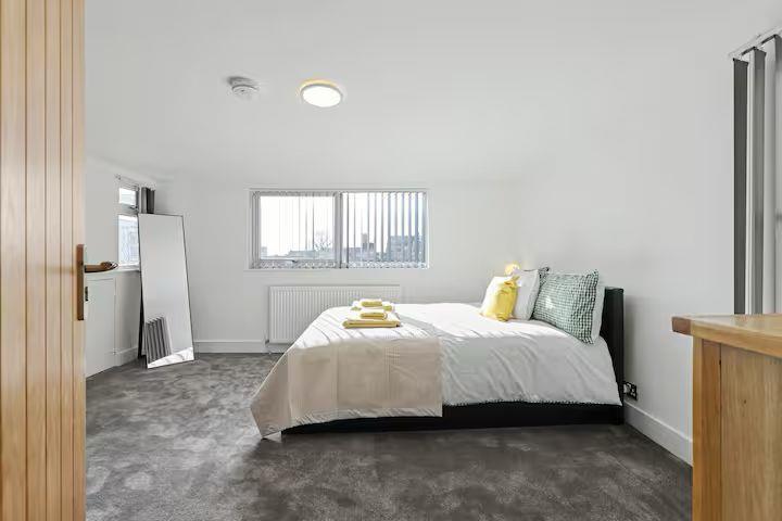 Property Image 7df9afb9-0bc7-477a-87f7-fce26f748d6d