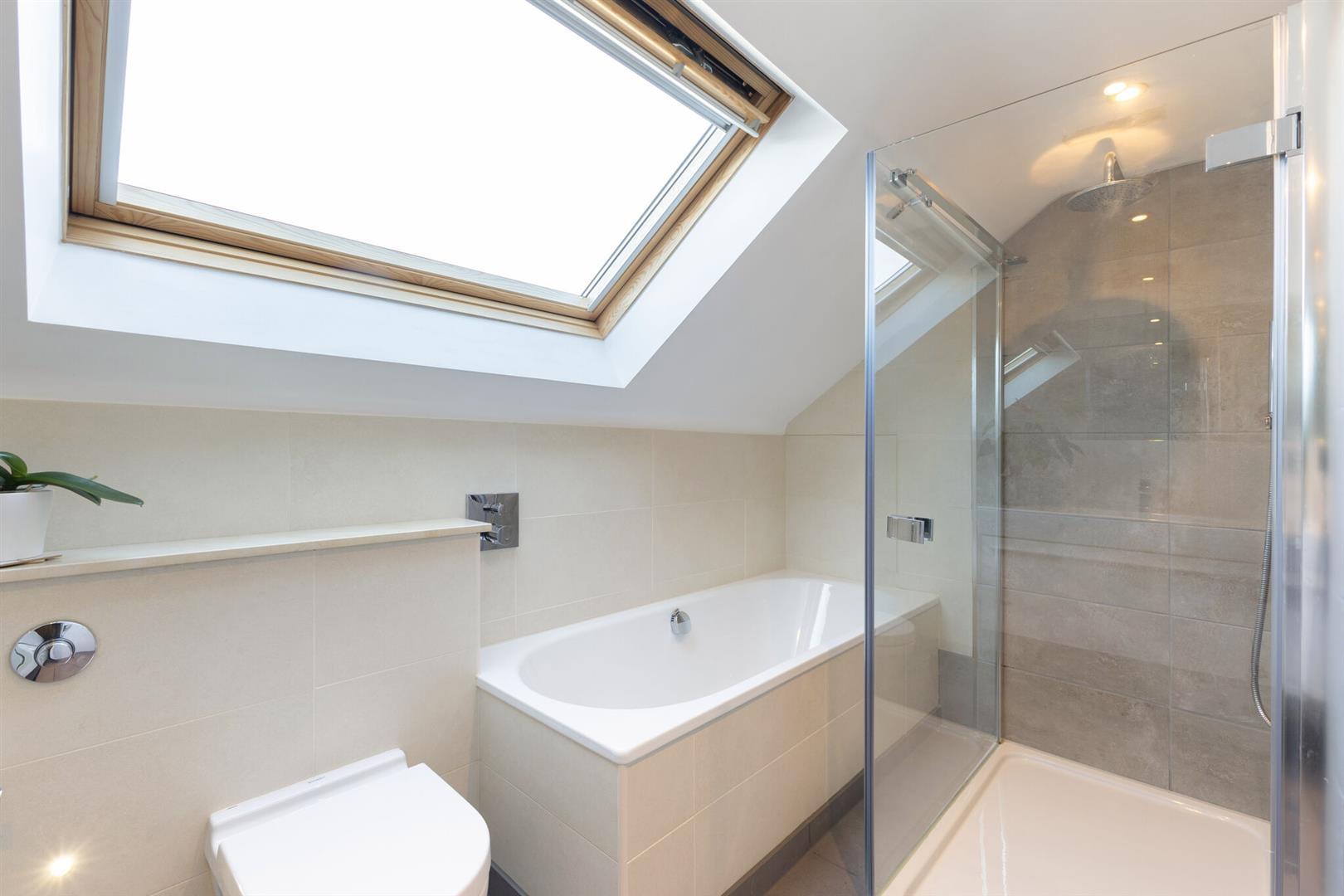 Property Image 7e22ddff-723a-4c79-b63f-2415dae3a218