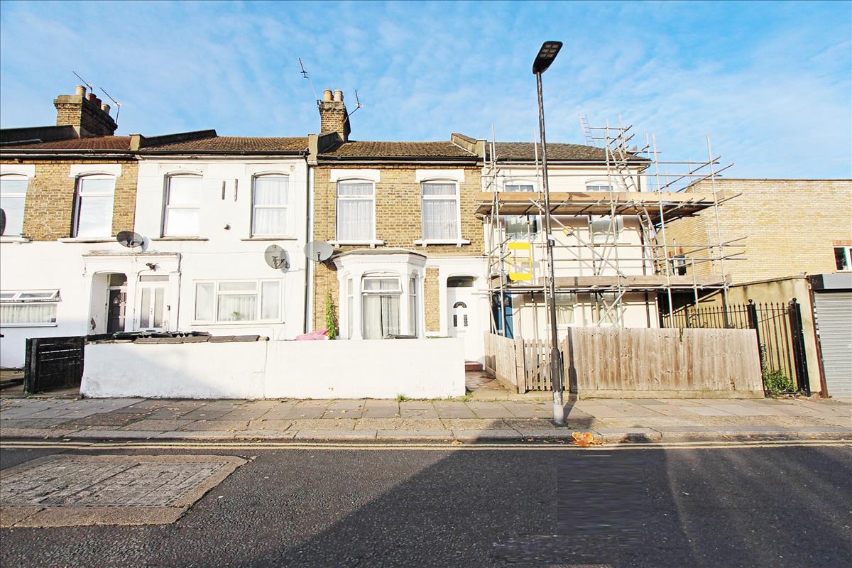Property Image 7e599608-81f6-4f89-b6eb-e047bca8918c
