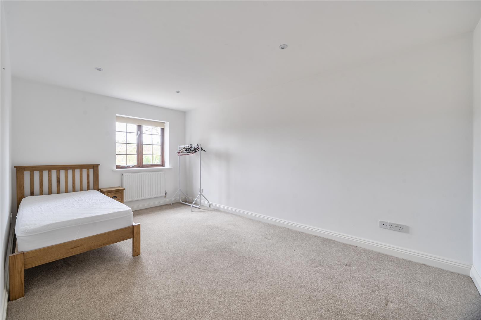 Property Image 7e63578b-9ade-4704-a4e9-70dd66251345