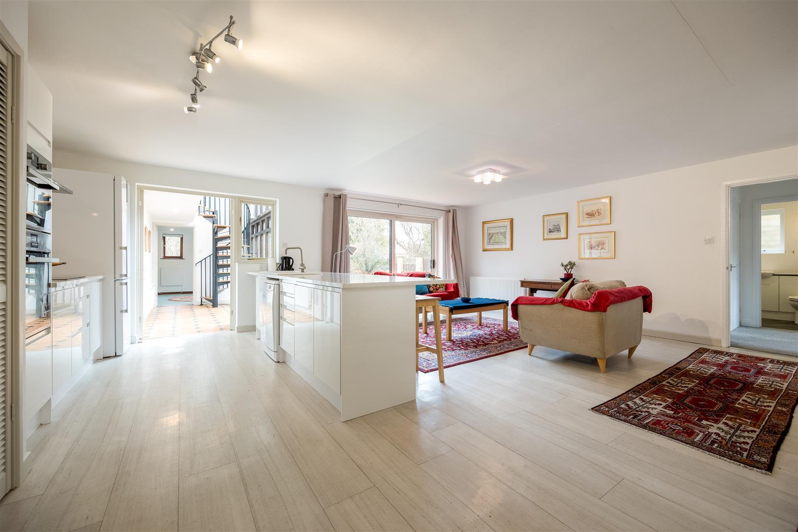 Property Image 7e646c97-aaeb-4ece-bf71-8e269c5d8a58