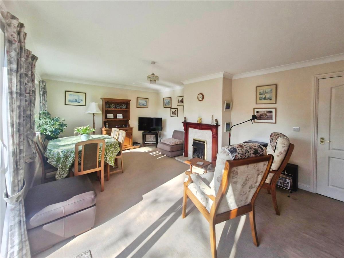 Property Image 7e6ea81f-d9b0-469e-bf80-043c1c32728d
