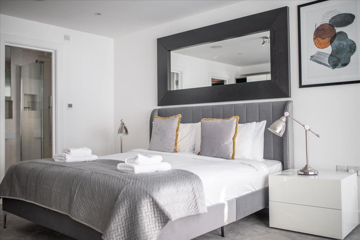 Property Image 7e724f52-5924-44b0-8d66-d109eb86b1d6