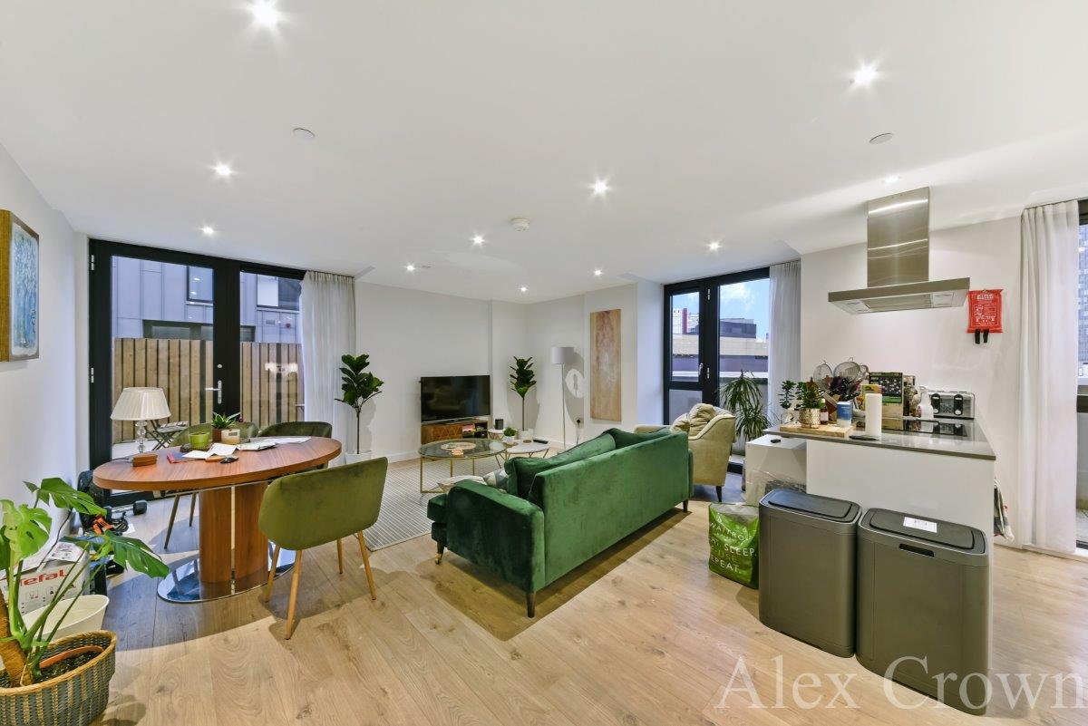 Property Image 7e866146-bd0f-4c94-8a75-d9e6934fb22b