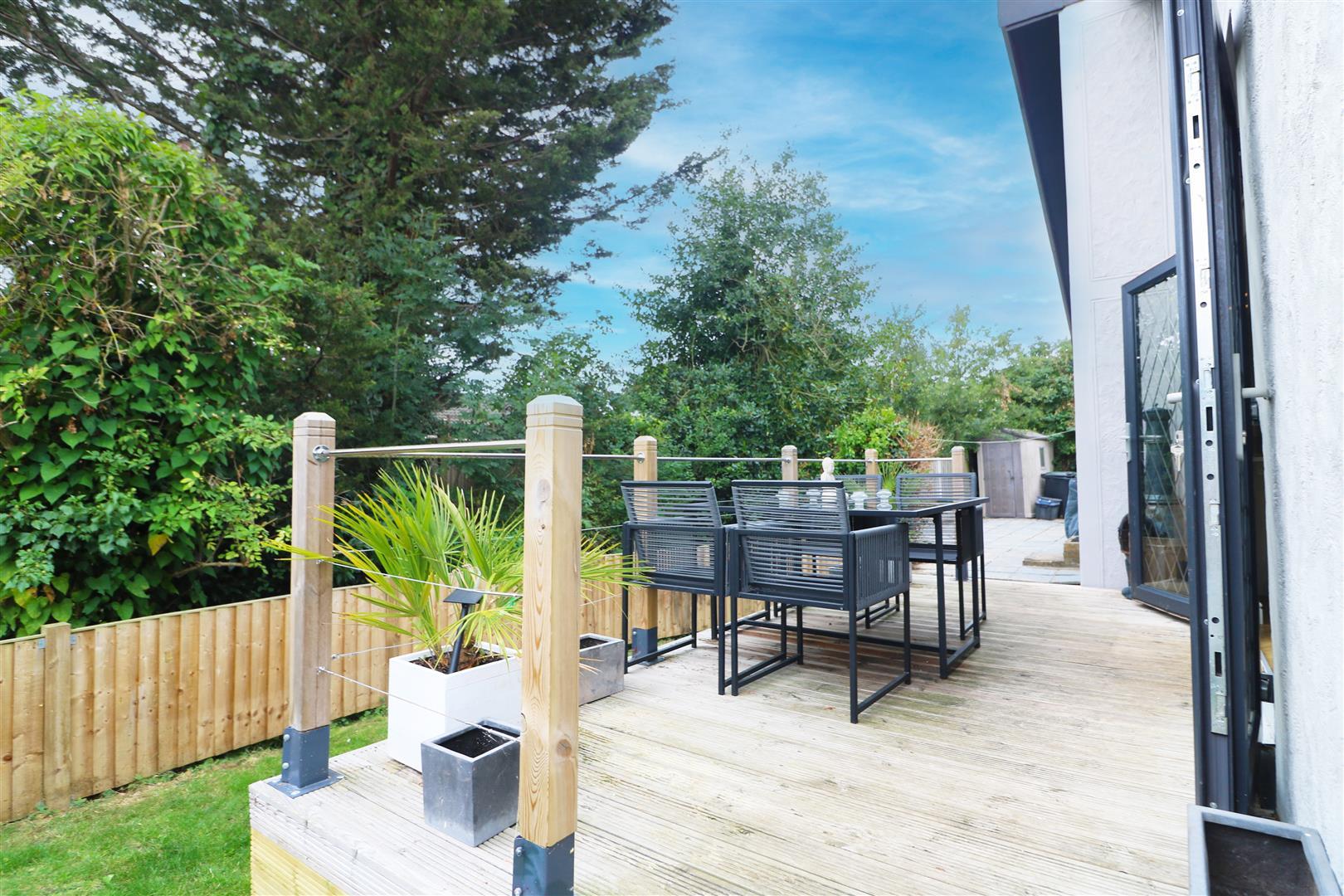 Property Image 7e90fb4a-cf43-405c-a1cb-ad501b3876c4