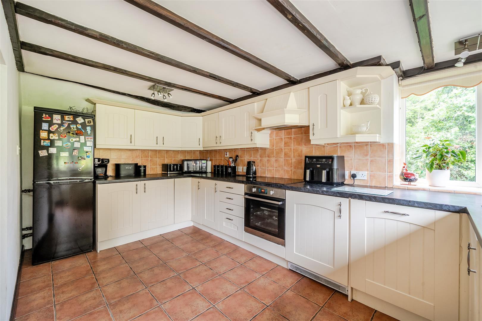 Property Image 7ea18d83-6b16-44ff-8ef6-1272cfcf528f