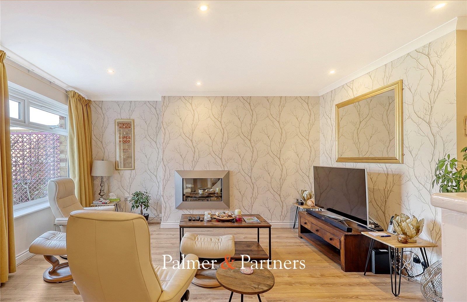 Property Image 7eb0ca4a-2d81-4ddd-a74e-8b9cea793c28