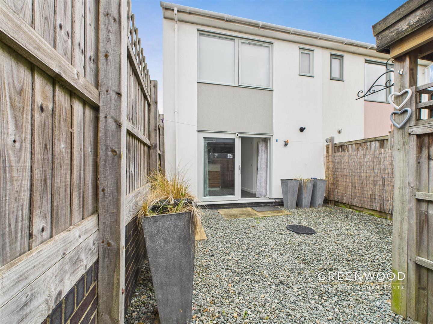 Property Image7eb5e58f-0601-4215-964c-11f9b447b26d