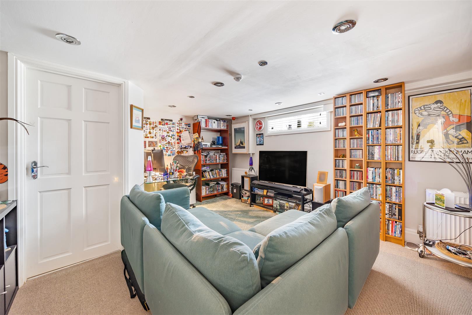 Property Image 7ebdeb3f-904c-4bdc-8c6c-07ffad1431e1
