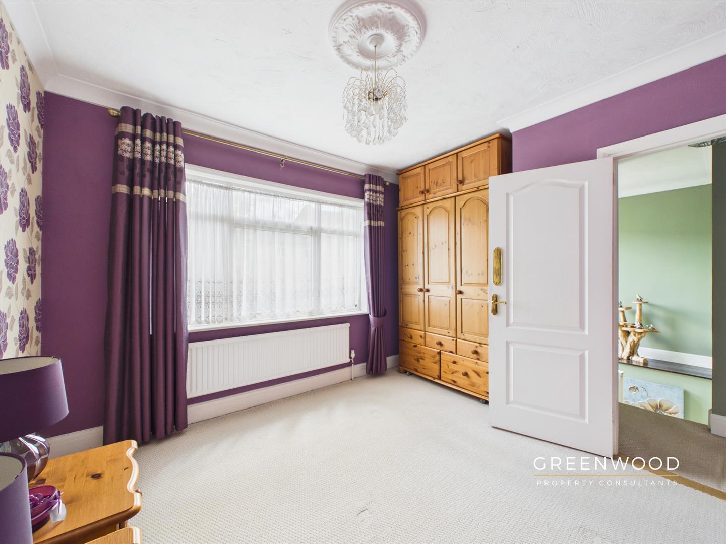 Property Image7ebf75b6-e20e-4a41-b818-932ed473d757