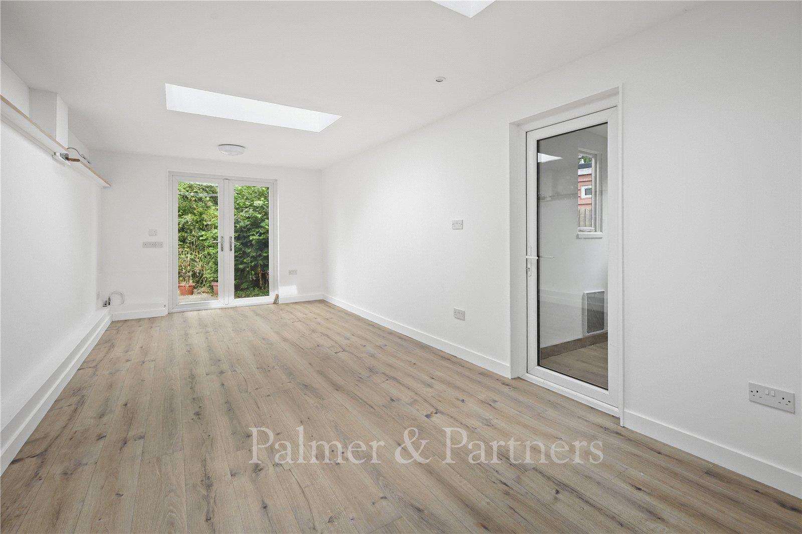 Property Image 7ed60f4f-a3e7-4a98-99d0-2c0a630c1af1