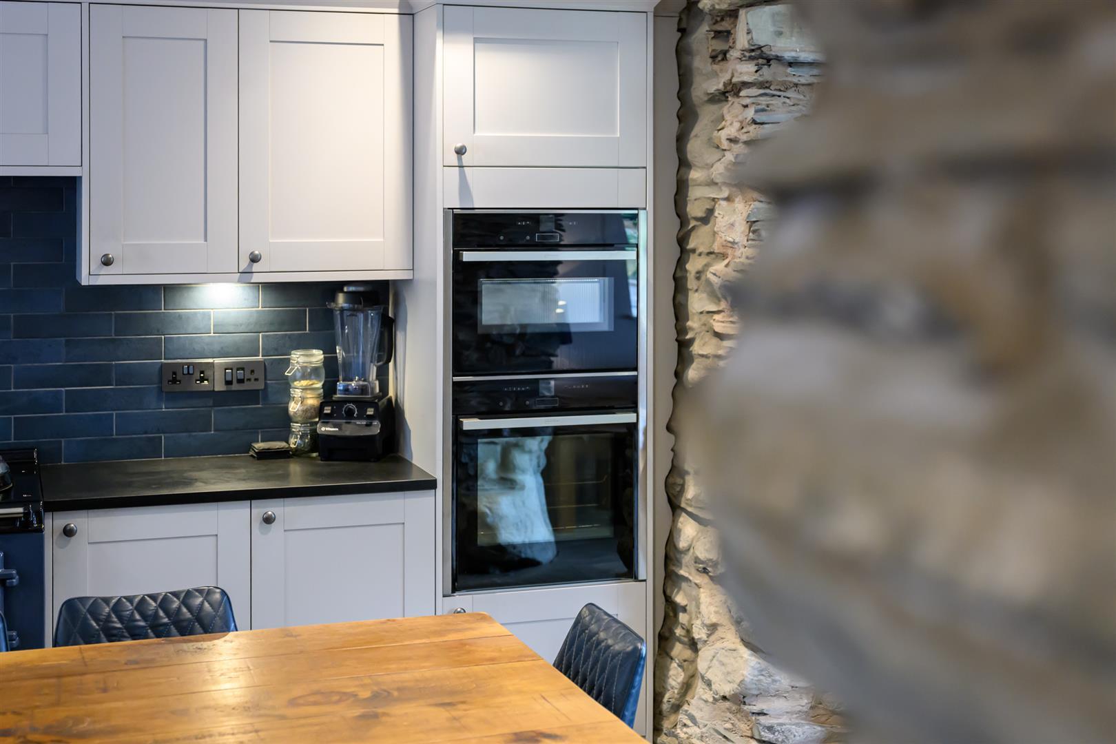 Property Image 7ed84458-dc2b-4538-aef6-6a24dd8f4c32