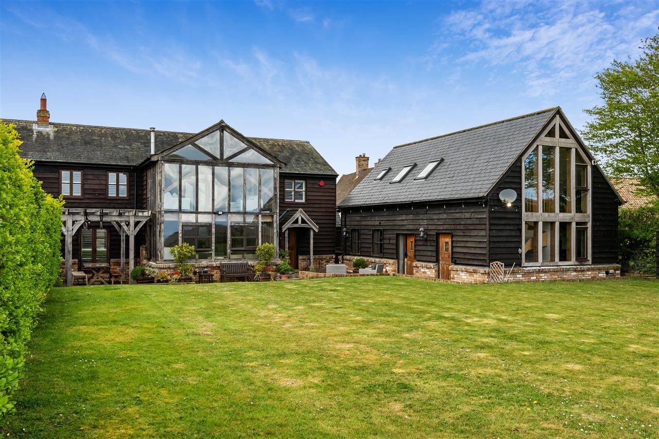 Property Image 7ee0a947-7f1f-4efb-b03f-f97246cdcd96