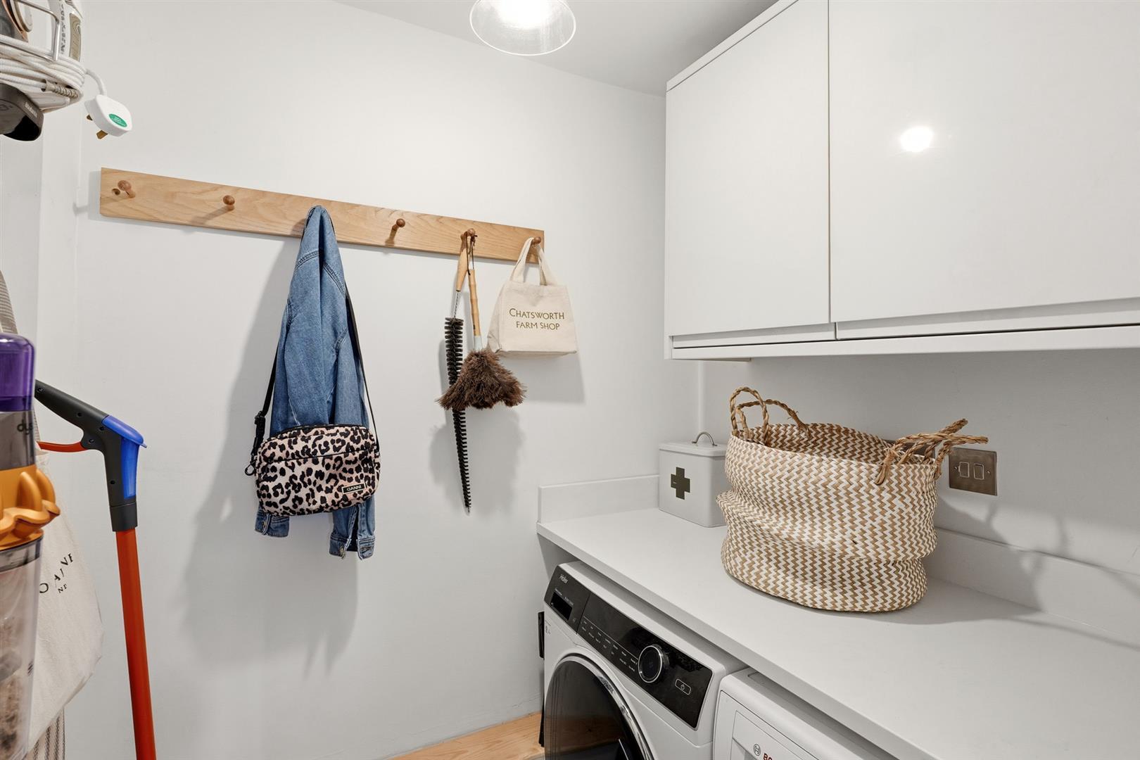 Property Image 7ee5cbda-94f1-4ffe-be2c-6a358e66da5d